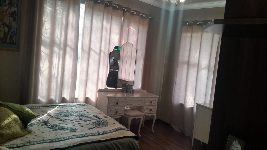 4 Bedroom Property for Sale in Vanderbijlpark SW 5 Gauteng