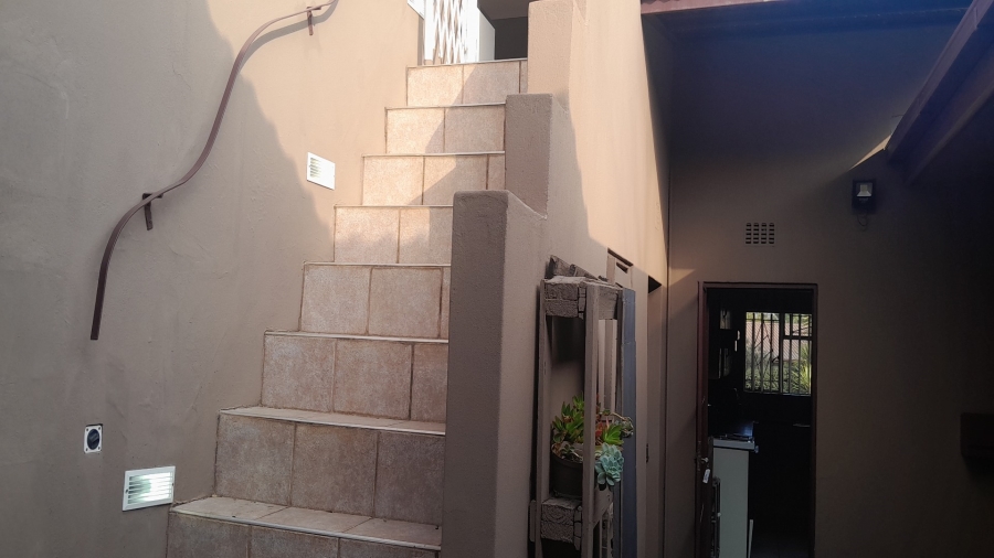 4 Bedroom Property for Sale in Vanderbijlpark SW 5 Gauteng
