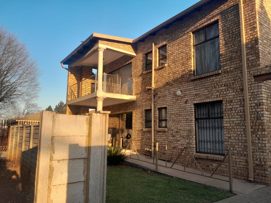 To Let 2 Bedroom Property for Rent in Meyerton Central Gauteng
