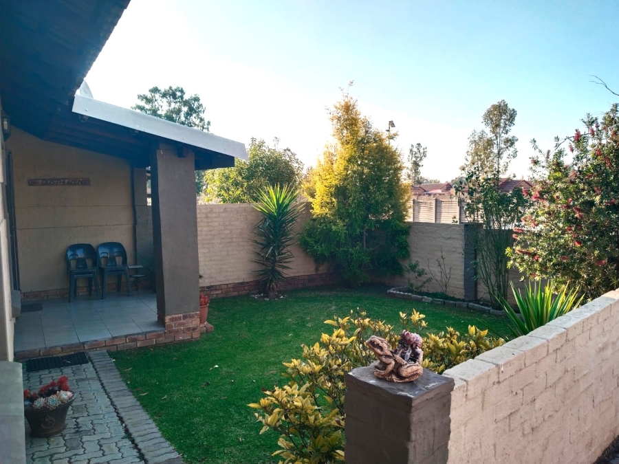 2 Bedroom Property for Sale in Riversdale Gauteng