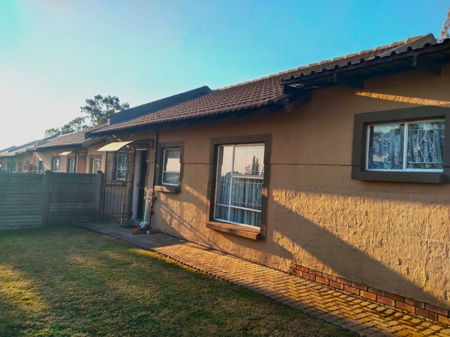 2 Bedroom Property for Sale in Riversdale Gauteng