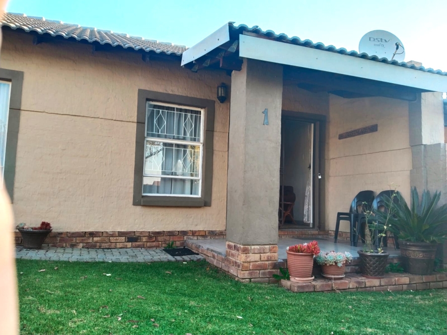 2 Bedroom Property for Sale in Riversdale Gauteng