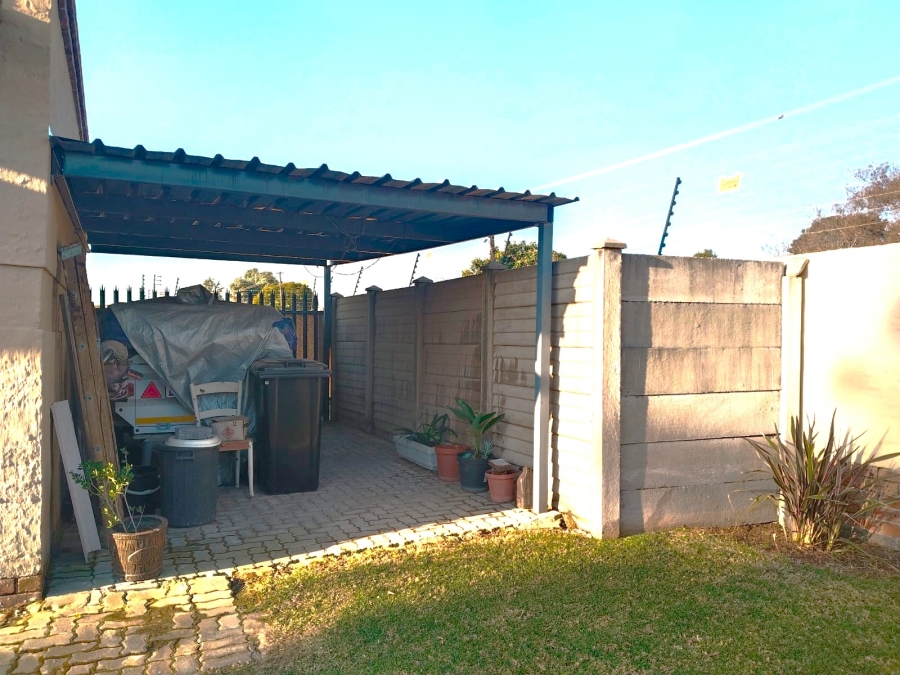 2 Bedroom Property for Sale in Riversdale Gauteng