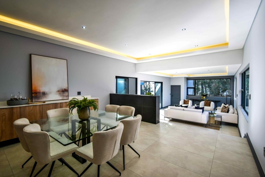 5 Bedroom Property for Sale in Midstream Ridge Gauteng