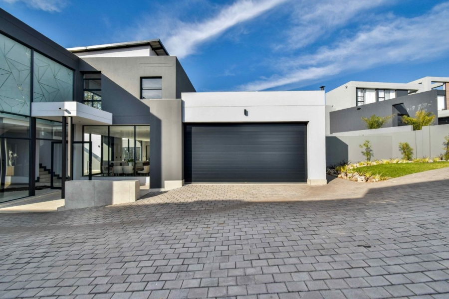 5 Bedroom Property for Sale in Midstream Ridge Gauteng