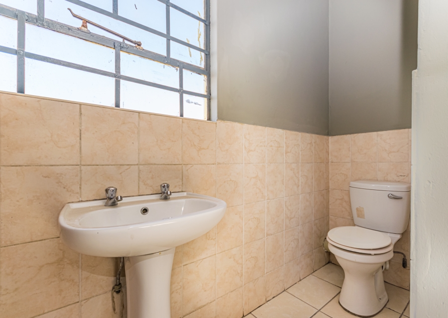 2 Bedroom Property for Sale in Cosmo City Gauteng