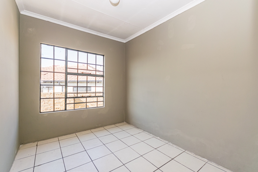 2 Bedroom Property for Sale in Cosmo City Gauteng