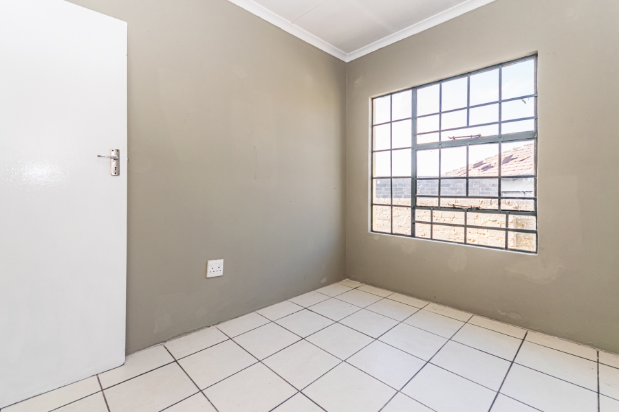 2 Bedroom Property for Sale in Cosmo City Gauteng