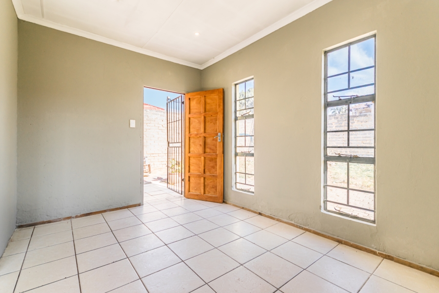 2 Bedroom Property for Sale in Cosmo City Gauteng