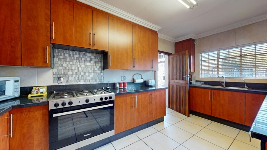 4 Bedroom Property for Sale in Parkrand Gauteng