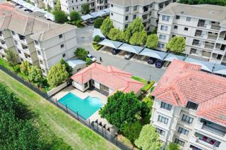 2 Bedroom Property for Sale in Noordwyk Gauteng