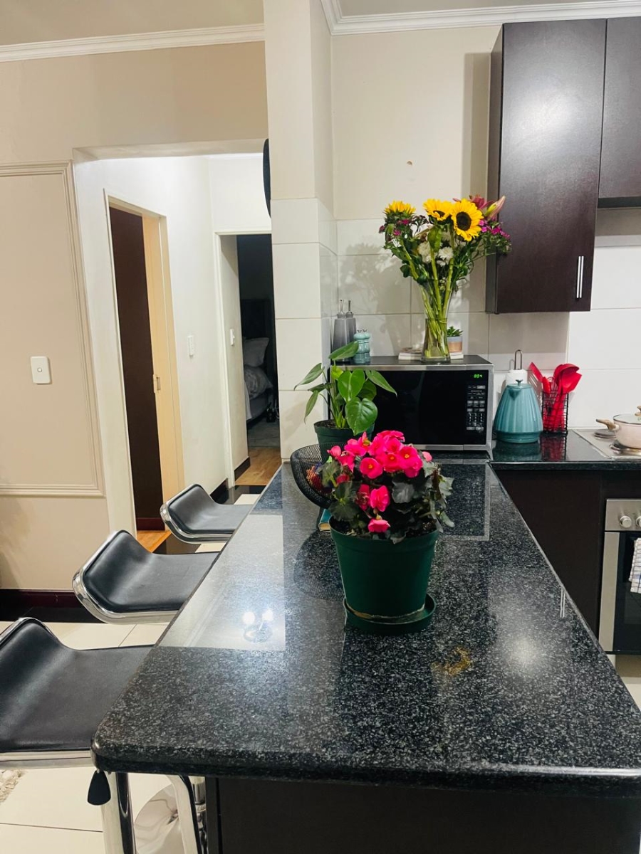 2 Bedroom Property for Sale in Noordwyk Gauteng