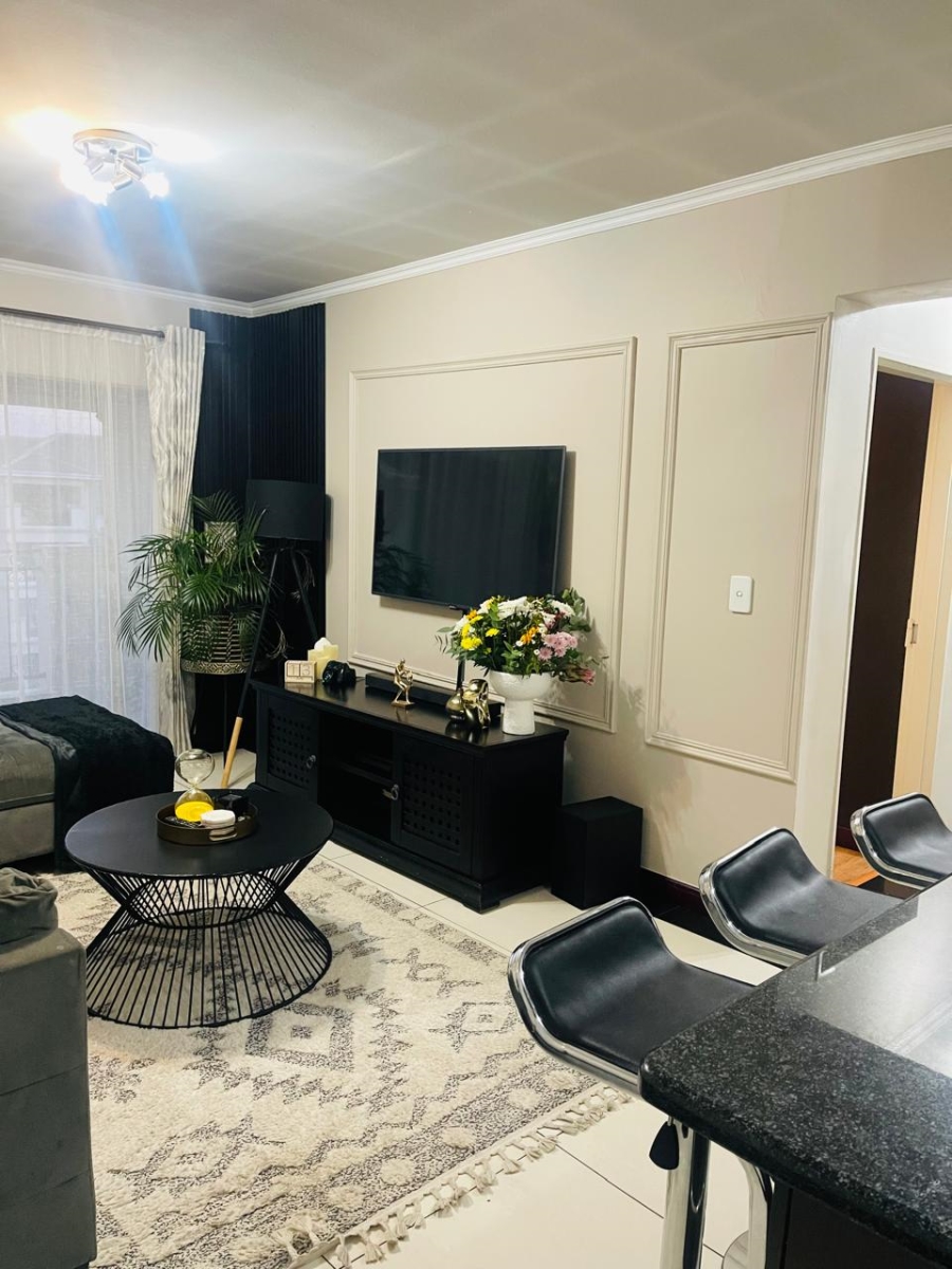 2 Bedroom Property for Sale in Noordwyk Gauteng