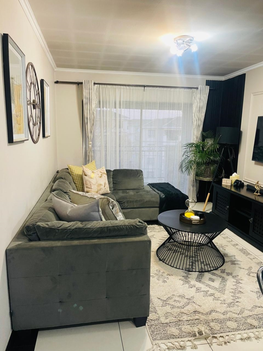 2 Bedroom Property for Sale in Noordwyk Gauteng