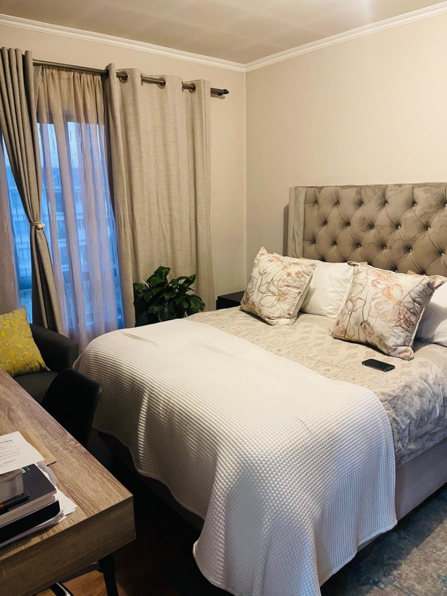 2 Bedroom Property for Sale in Noordwyk Gauteng