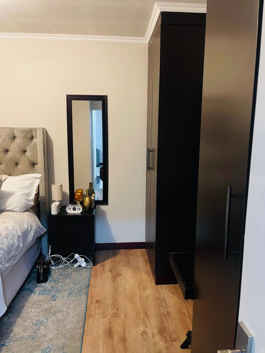 2 Bedroom Property for Sale in Noordwyk Gauteng