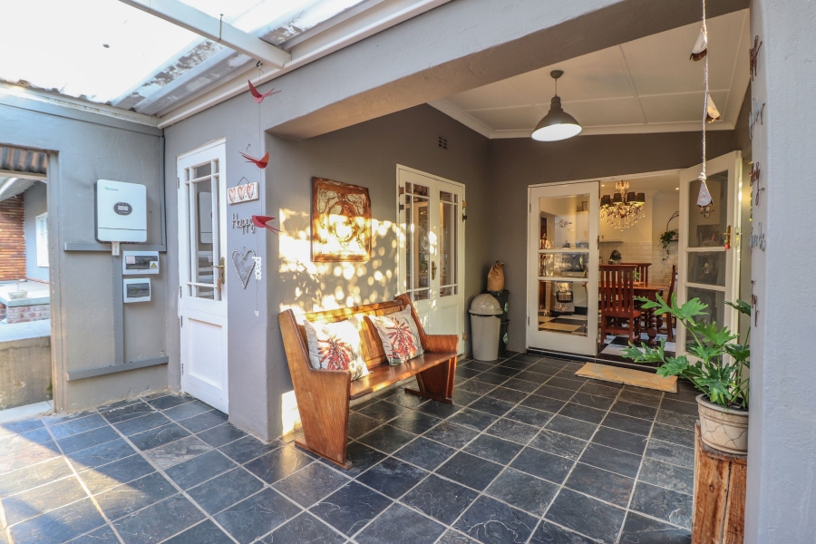 4 Bedroom Property for Sale in Linden Gauteng