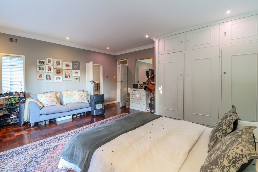 4 Bedroom Property for Sale in Linden Gauteng