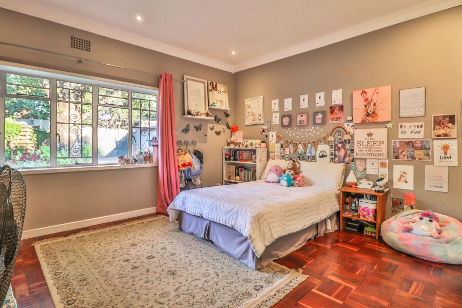 4 Bedroom Property for Sale in Linden Gauteng
