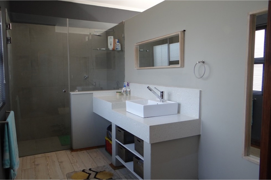 4 Bedroom Property for Sale in Midlands Estate Gauteng