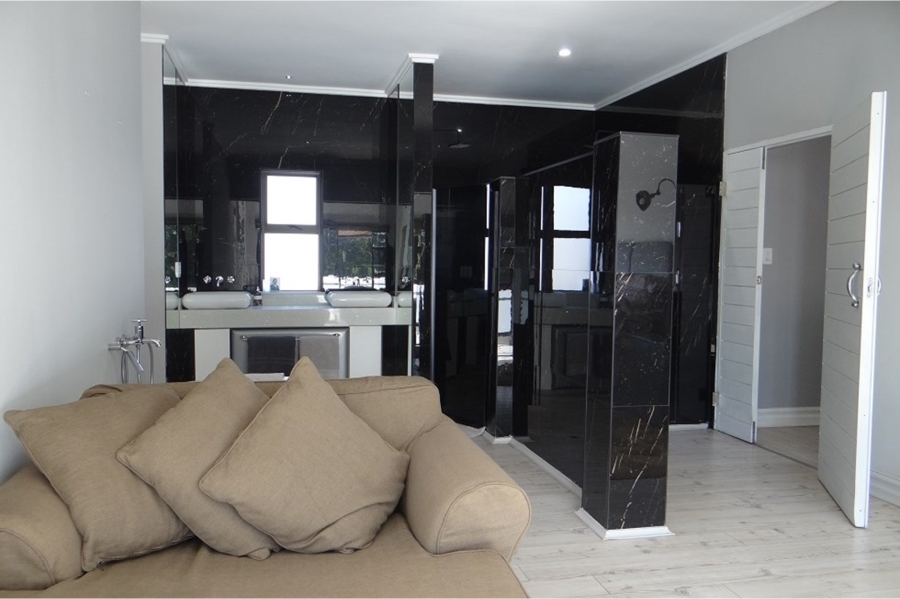 4 Bedroom Property for Sale in Midlands Estate Gauteng