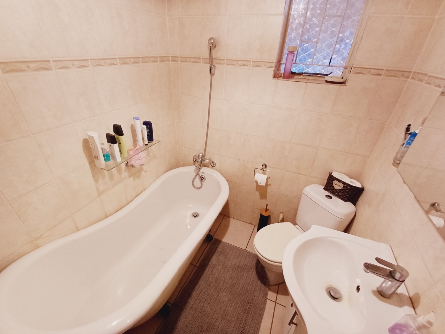 3 Bedroom Property for Sale in Moreleta Park Gauteng