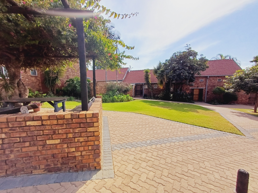 3 Bedroom Property for Sale in Moreleta Park Gauteng