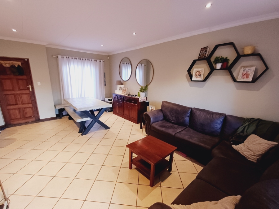 2 Bedroom Property for Sale in Moreleta Park Gauteng