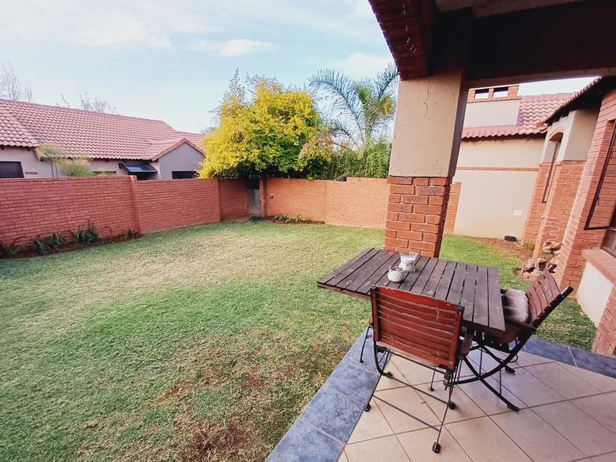 2 Bedroom Property for Sale in Moreleta Park Gauteng