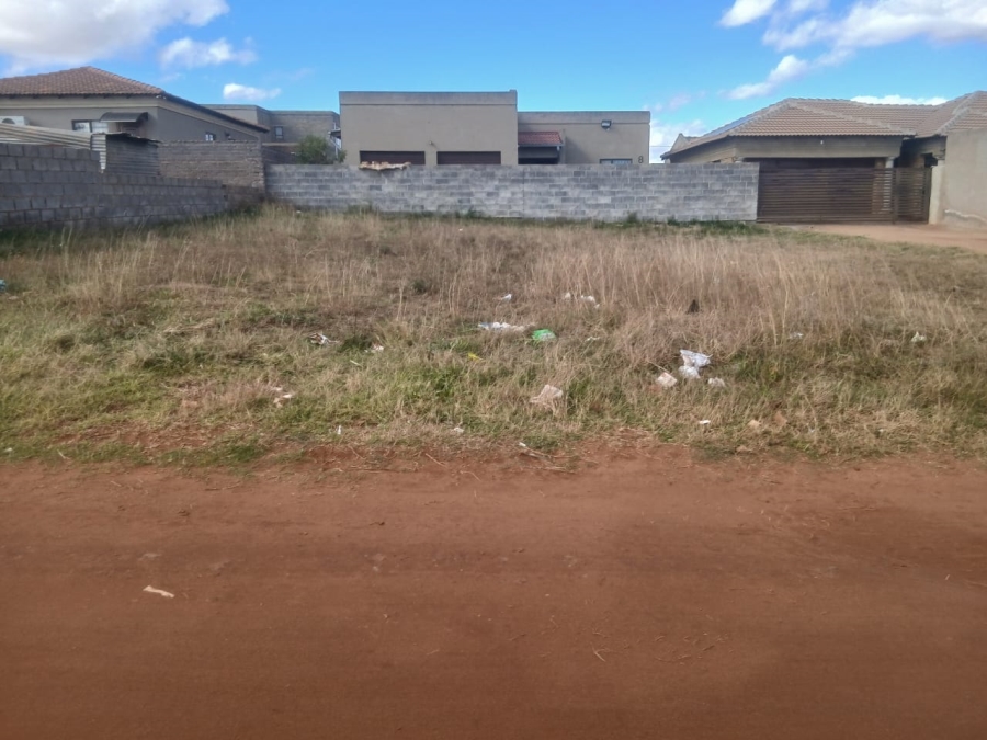 0 Bedroom Property for Sale in Mohlakeng Gauteng