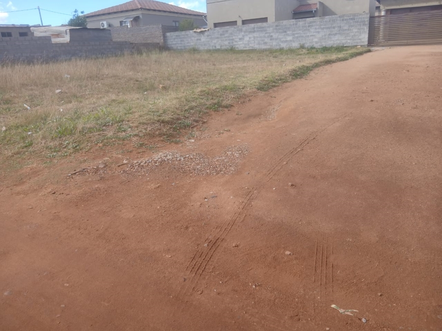 0 Bedroom Property for Sale in Mohlakeng Gauteng