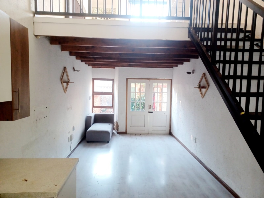 1 Bedroom Property for Sale in Windsor West Gauteng