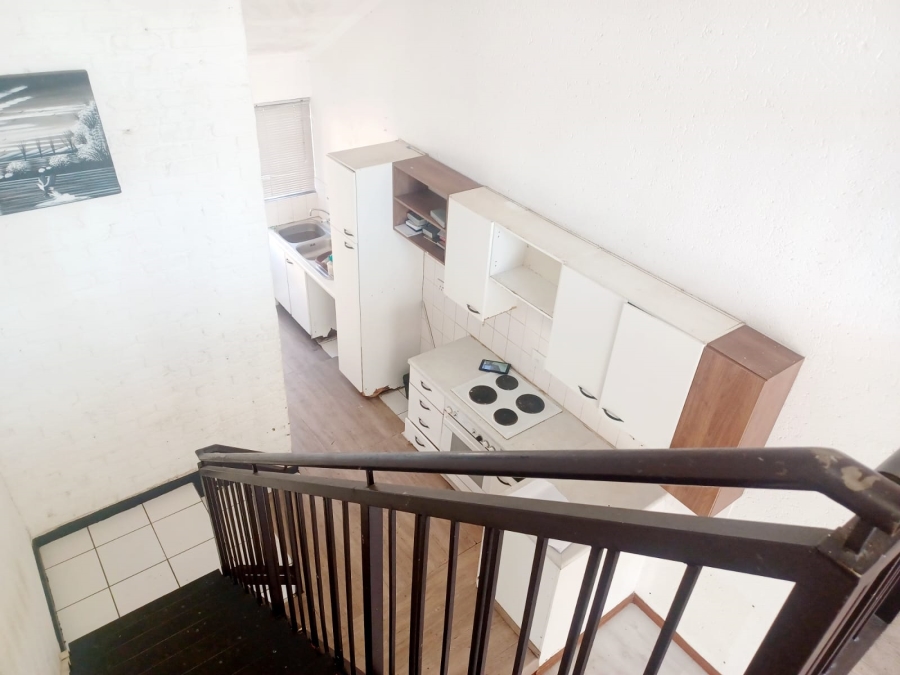 1 Bedroom Property for Sale in Windsor West Gauteng