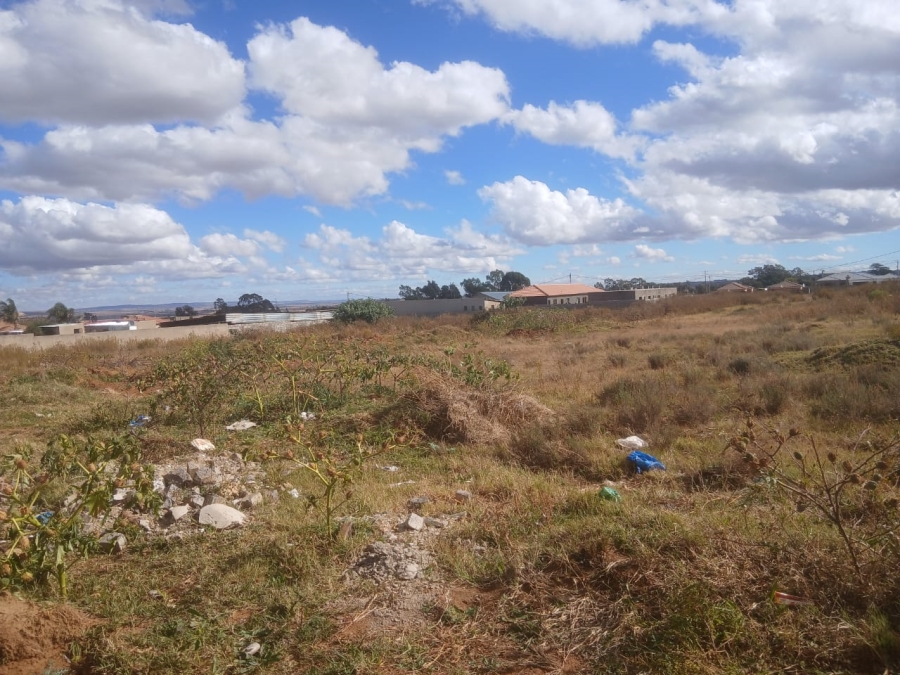 0 Bedroom Property for Sale in Mohlakeng Gauteng