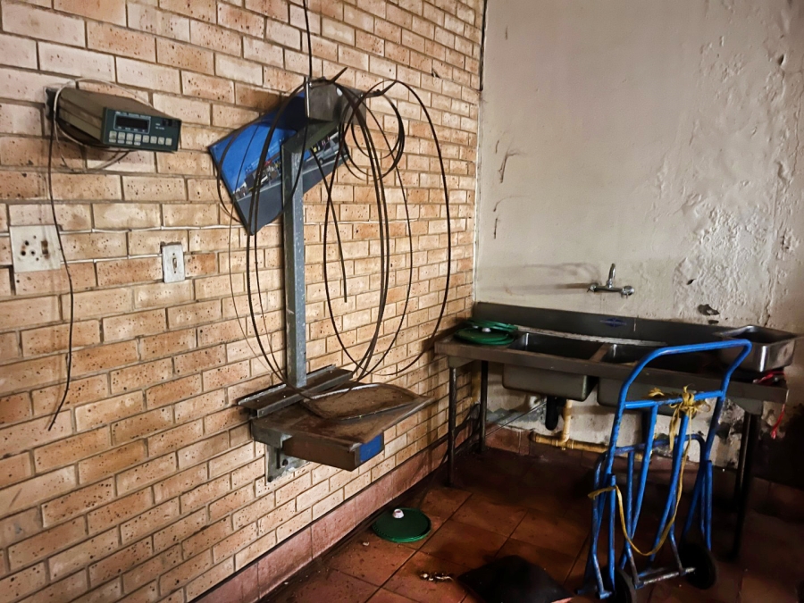 0 Bedroom Property for Sale in Phiri Gauteng