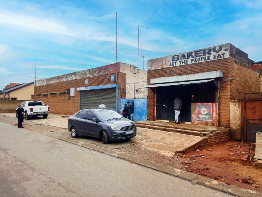 0 Bedroom Property for Sale in Phiri Gauteng