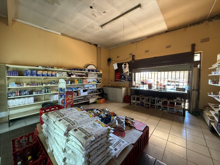 0 Bedroom Property for Sale in Phiri Gauteng