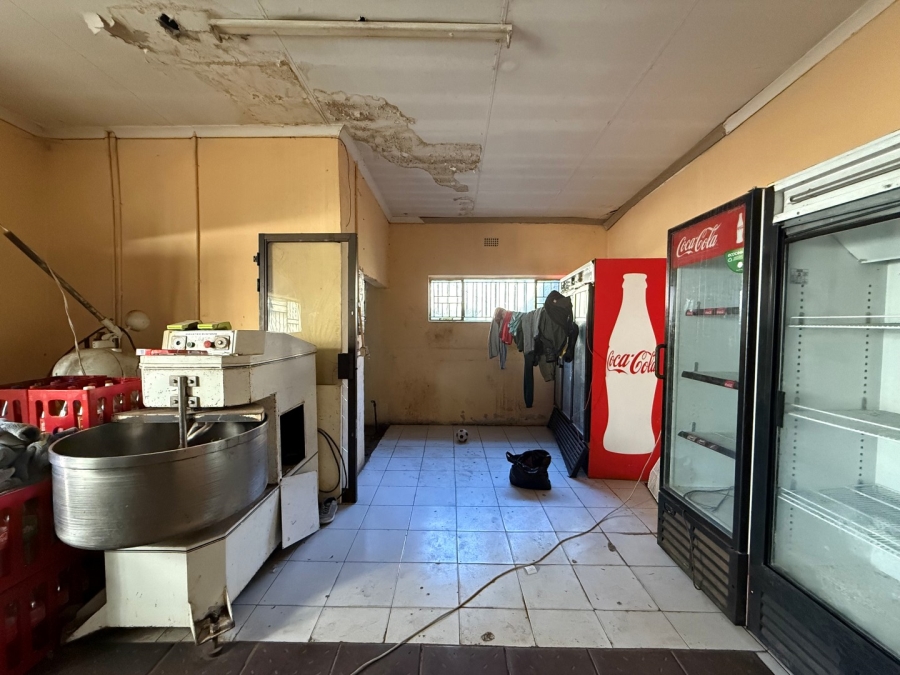 0 Bedroom Property for Sale in Phiri Gauteng