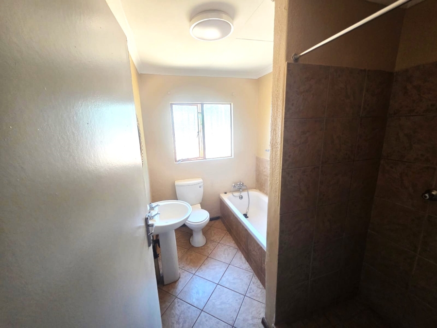 3 Bedroom Property for Sale in The Orchards Gauteng