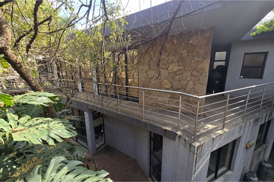 4 Bedroom Property for Sale in Magalieskruin Gauteng