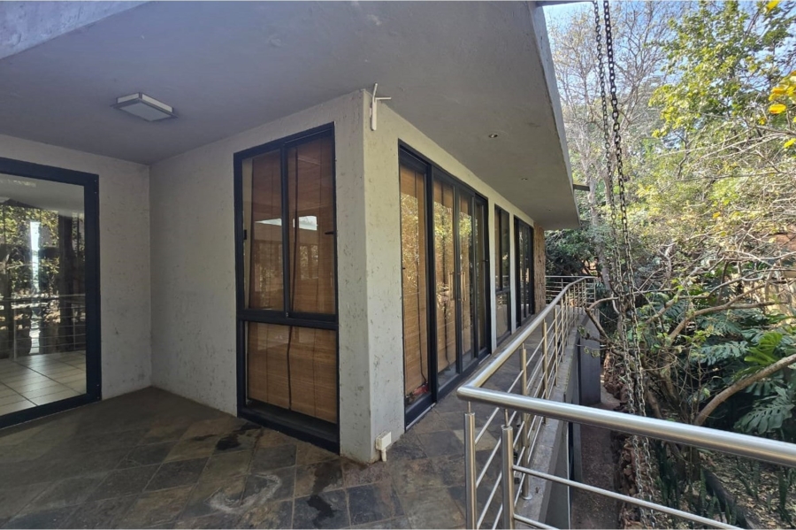 4 Bedroom Property for Sale in Magalieskruin Gauteng