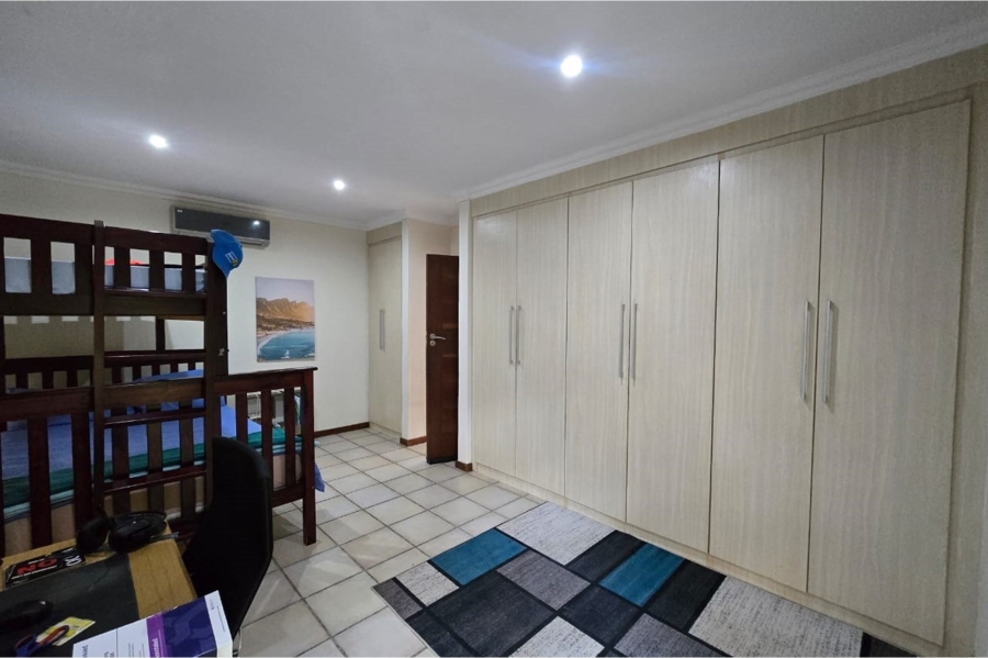 4 Bedroom Property for Sale in Magalieskruin Gauteng