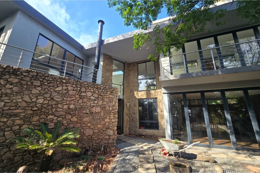 4 Bedroom Property for Sale in Magalieskruin Gauteng