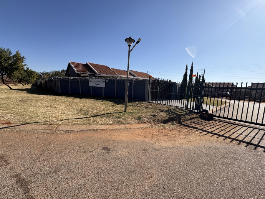 0 Bedroom Property for Sale in The Orchards Gauteng