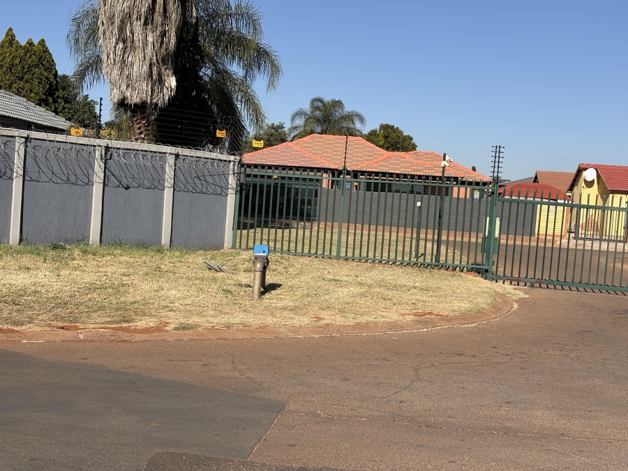 0 Bedroom Property for Sale in The Orchards Gauteng
