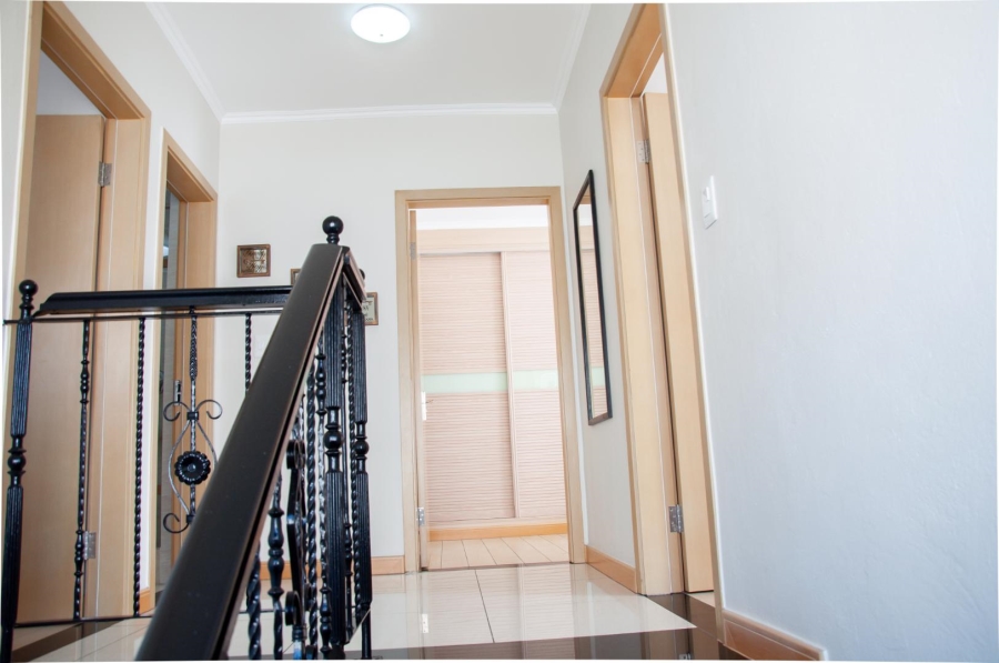 To Let 4 Bedroom Property for Rent in Carlswald Gauteng