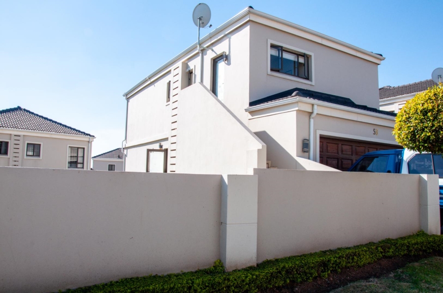 To Let 4 Bedroom Property for Rent in Carlswald Gauteng