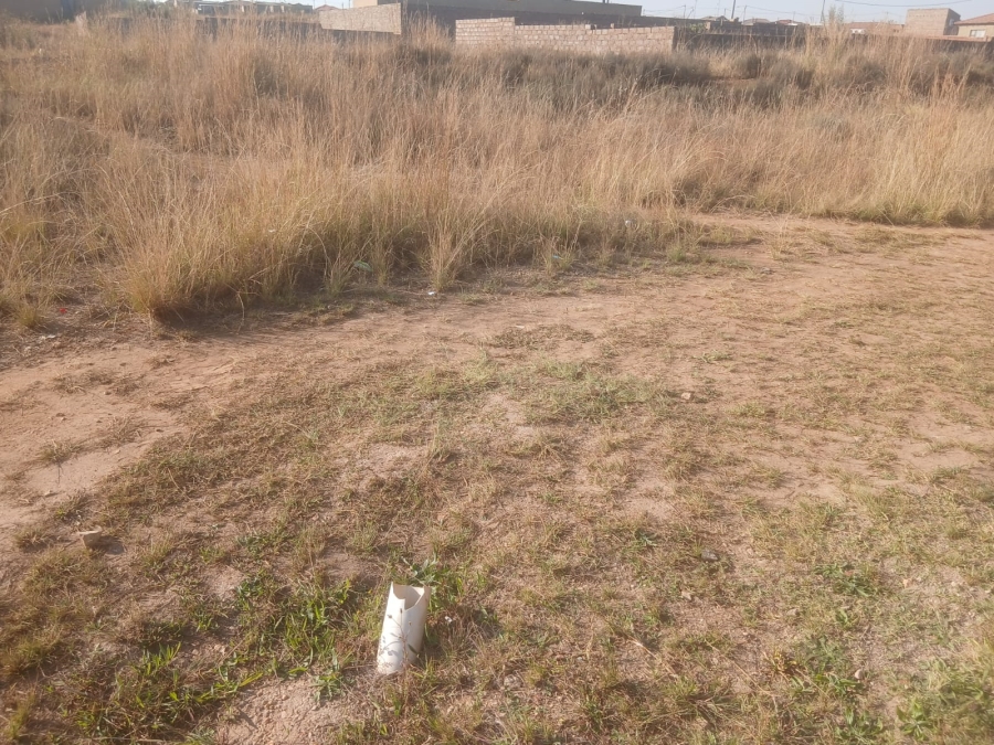 0 Bedroom Property for Sale in Mohlakeng Gauteng