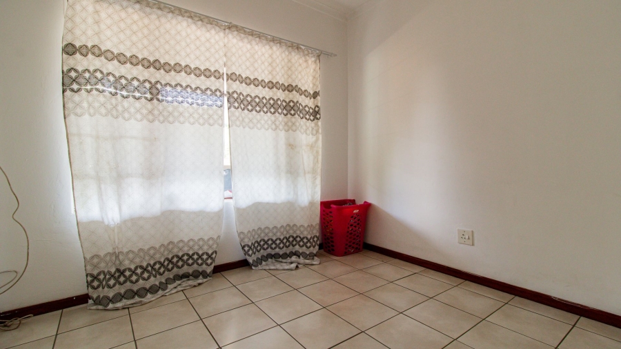 3 Bedroom Property for Sale in Bassonia Gauteng