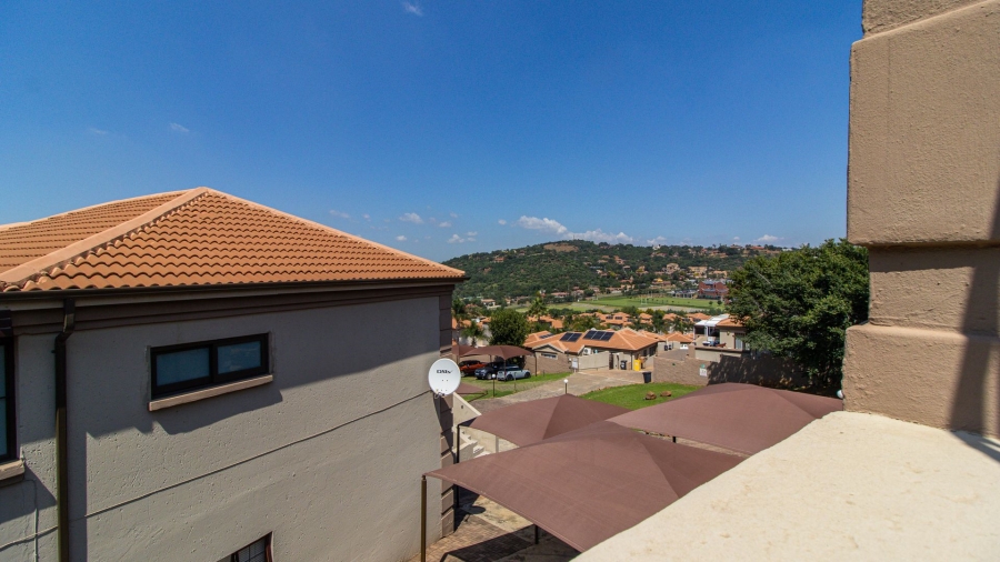 3 Bedroom Property for Sale in Bassonia Gauteng